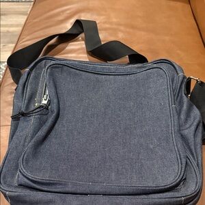 Vintage LEVIS Yak Pak Denim Messenger Should Bag 14” X 15” X 4”